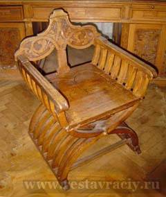 Деревянная мебель, антикварная она, просто старая или современная
